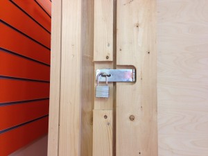 mobile self storage unit lock